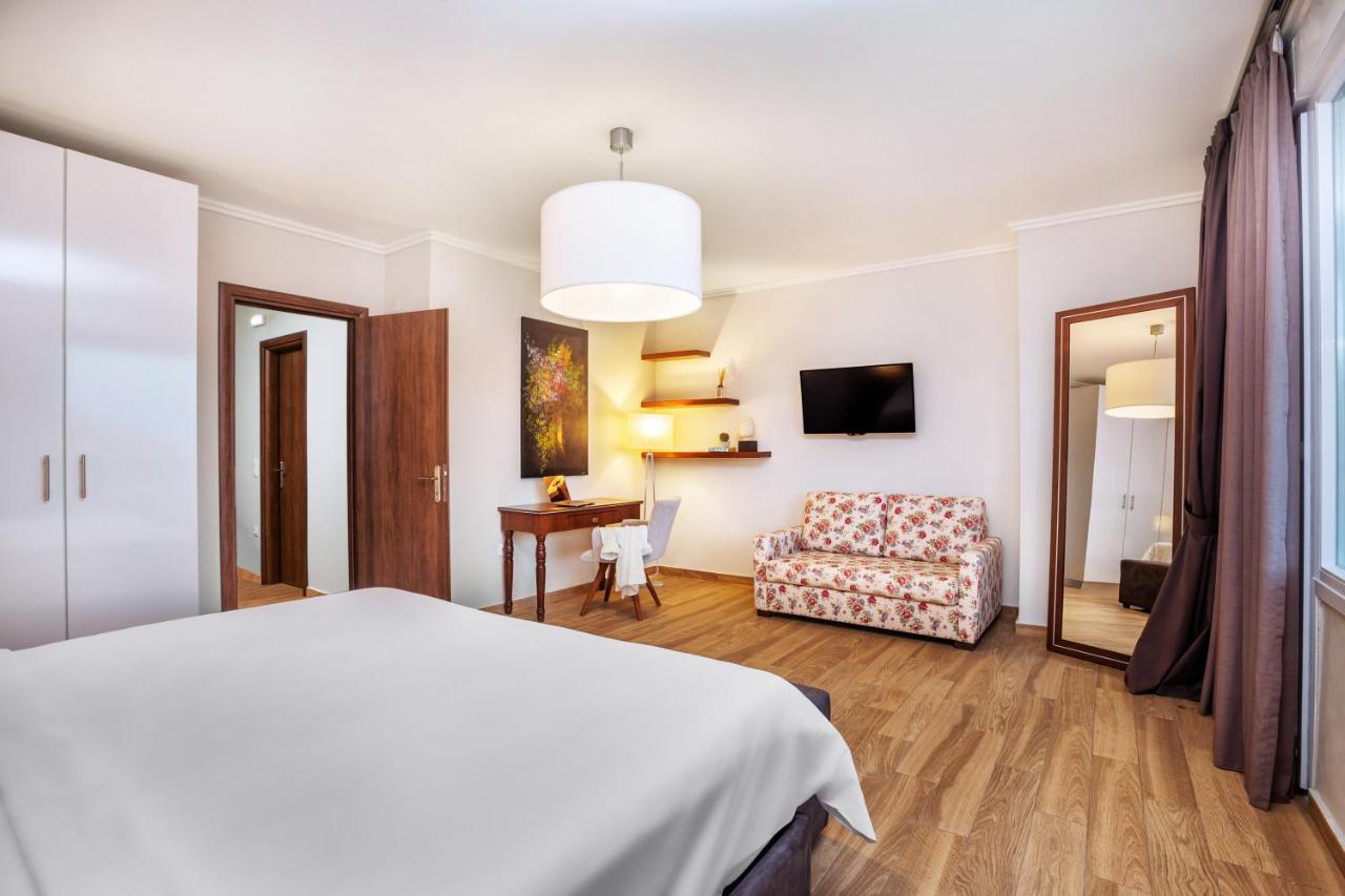 Sunny Villas Resort & Spa Chaniotis Dış mekan fotoğraf